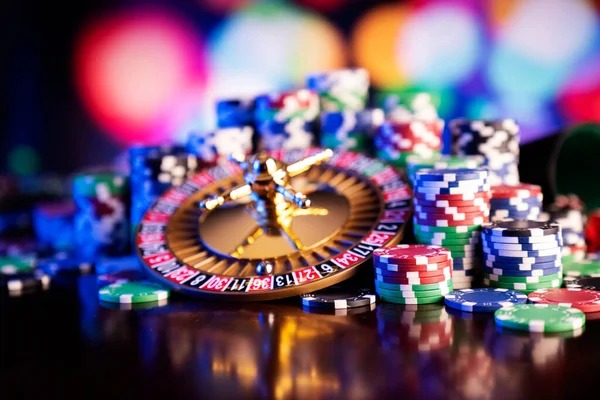 Live blackjack table with multi-camera feed